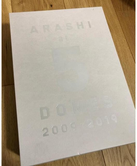 嵐ファンクラブ限定写真集 5大ドームツアー 2009-2019 : Johnny